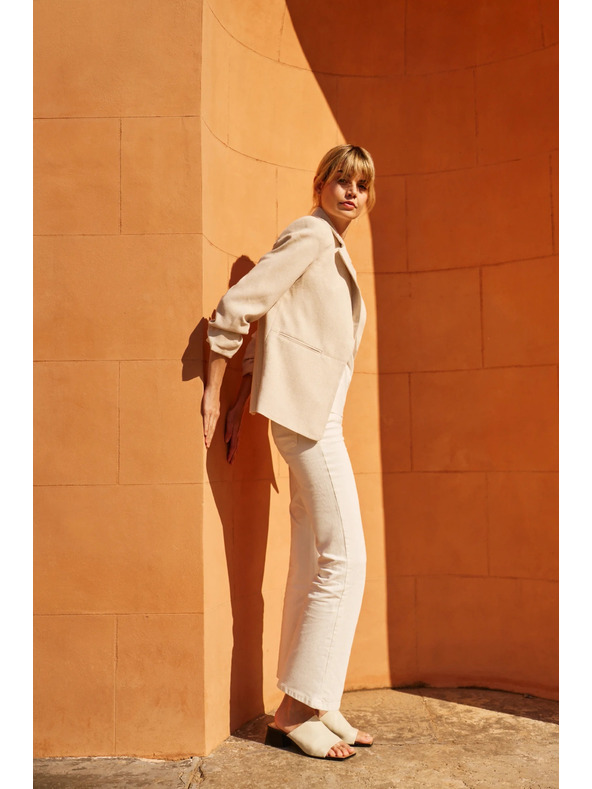 Moodo Sako sa naboranim 3/4 rukavom bež Moodo