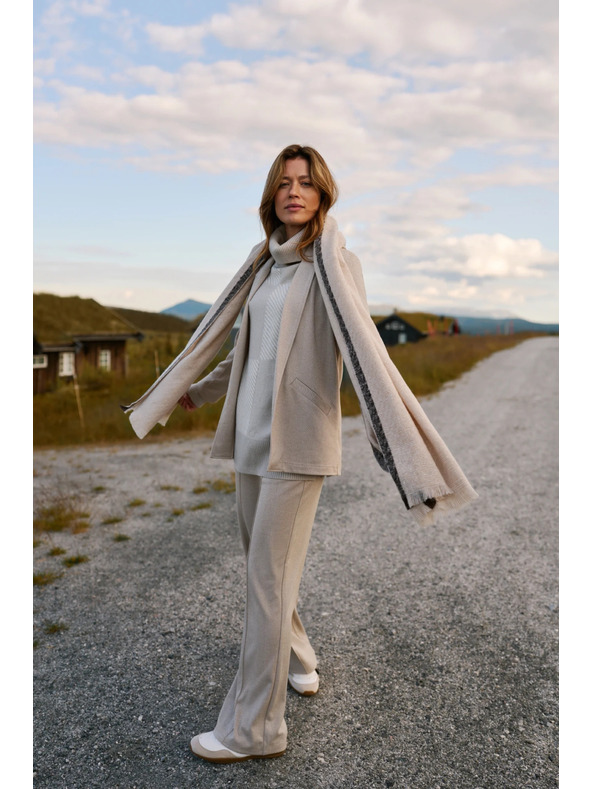 Moodo Bež sako Moodo