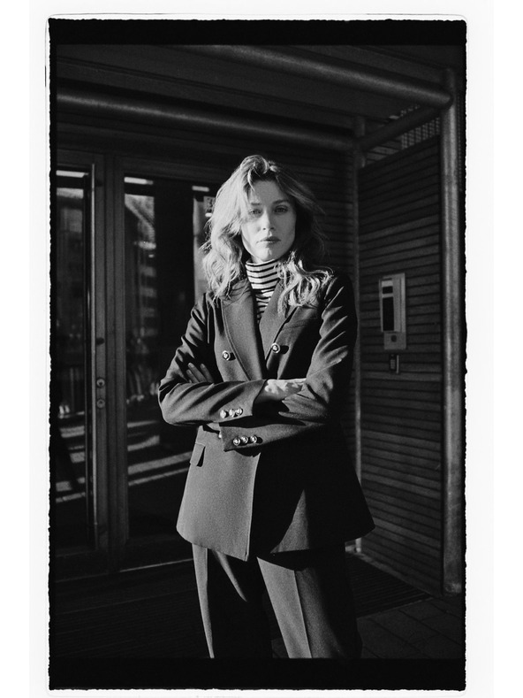 Moodo Sako s ukrašenim gumbima crni Moodo