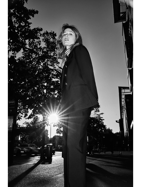 Moodo Sako s ukrašenim gumbima crni Moodo