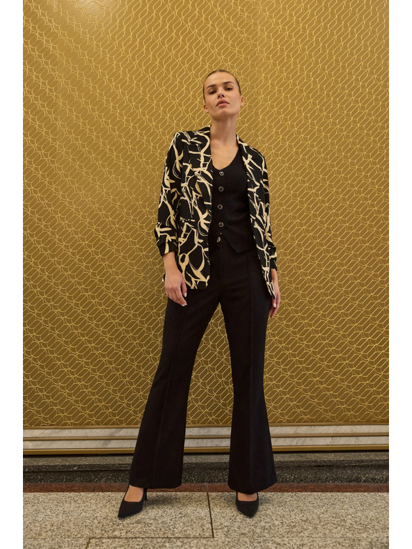 Moodo Sako sa naboranim 3/4 rukavima crne boje Moodo