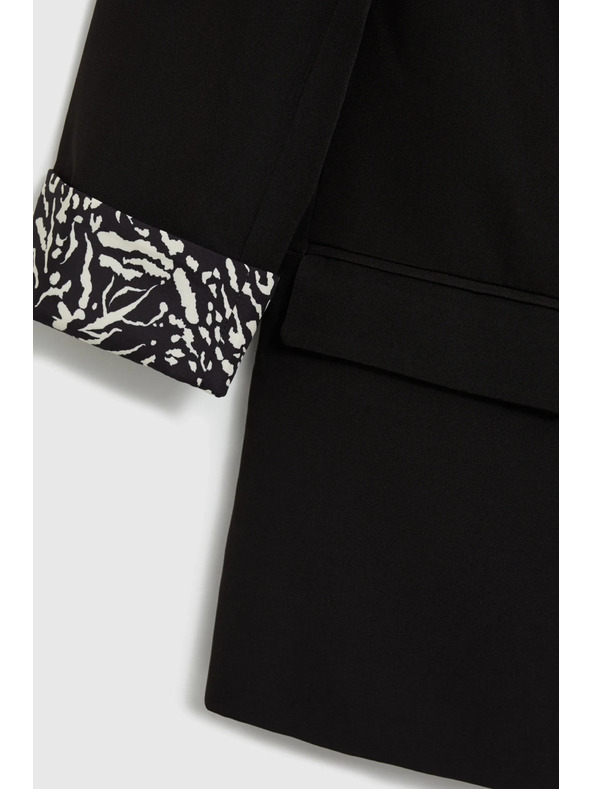 Moodo Sako s ukrašenim manžetama crni Moodo