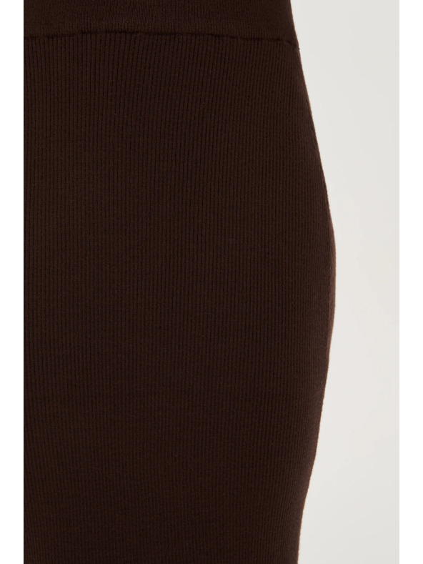 Moodo Pletena smeđa suknja Moodo