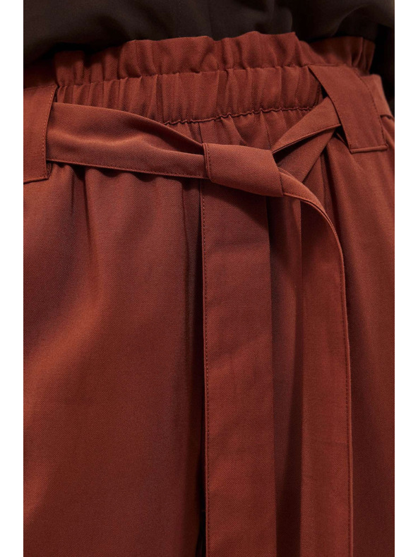 Moodo Viskozne hlače s ravnom nogavicom Moodo