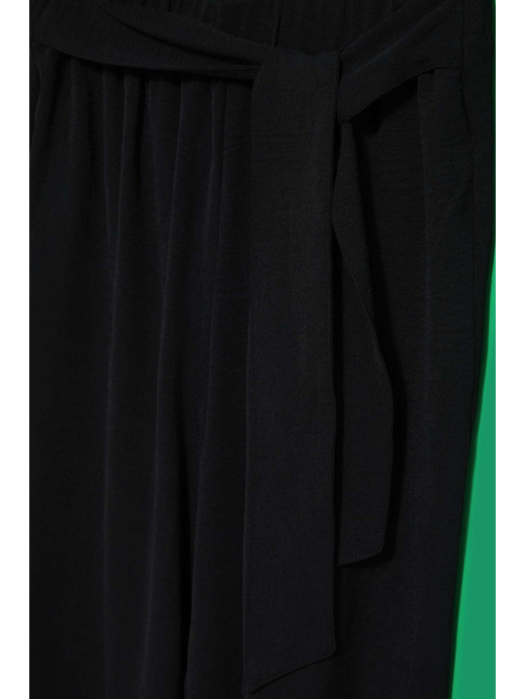 Moodo Hlače sa vezivanjem u struku Moodo