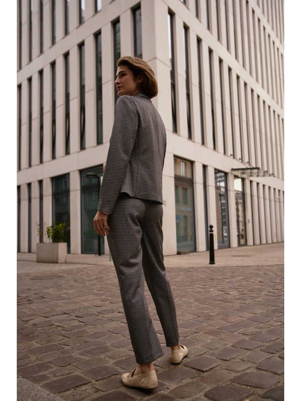 Moodo Sive hlače u pepito uzorku Moodo