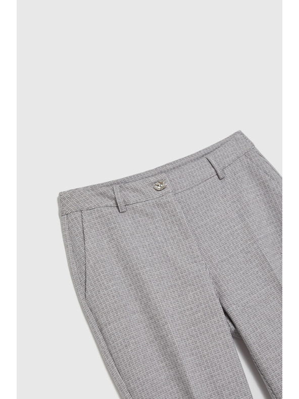 Moodo Sive hlače sa strukturom Moodo