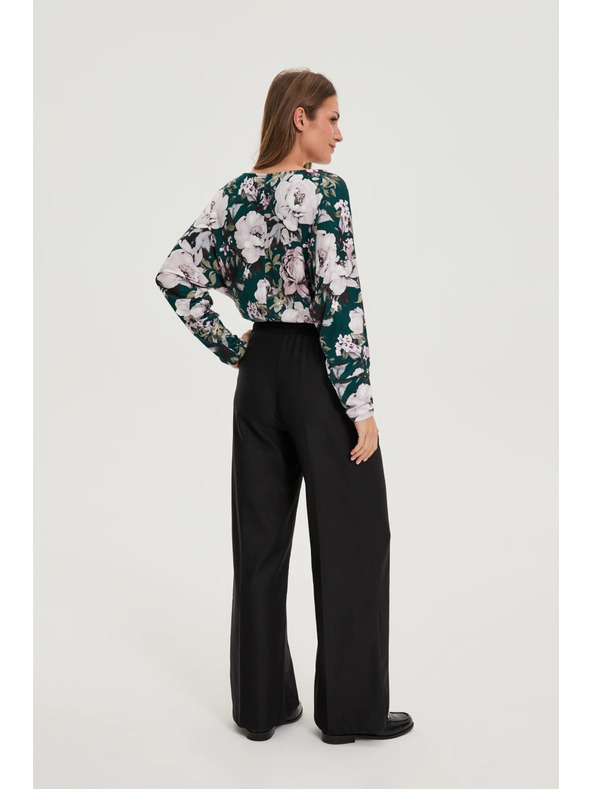 Moodo Crne hlače s širokim nogavicama Moodo