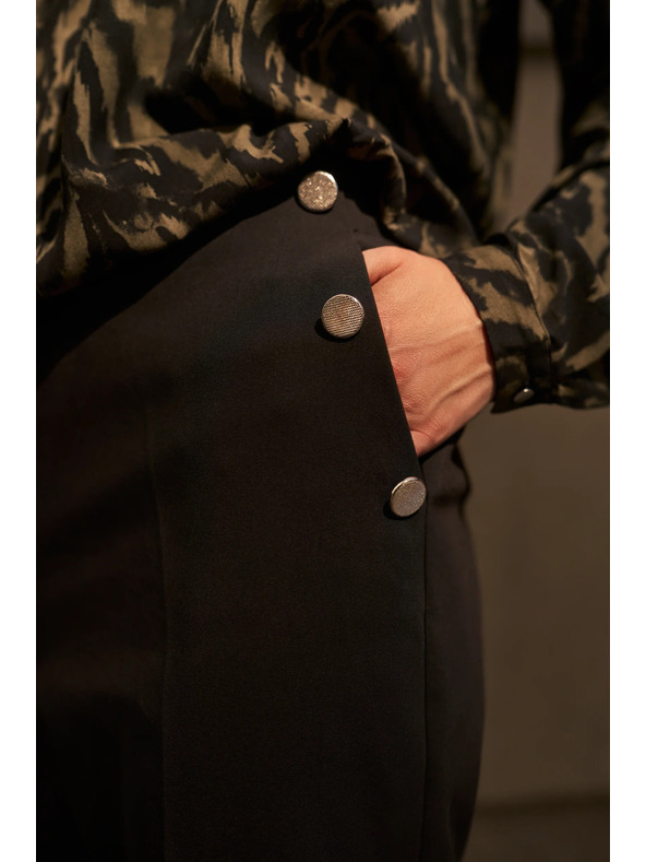 Moodo Crne cigarete hlače Moodo