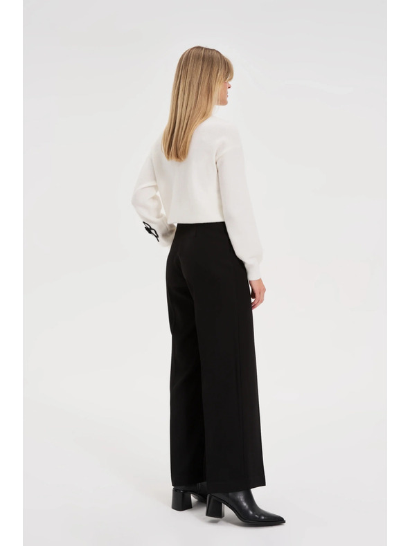 Moodo Crne hlače s širokim nogavicama Moodo