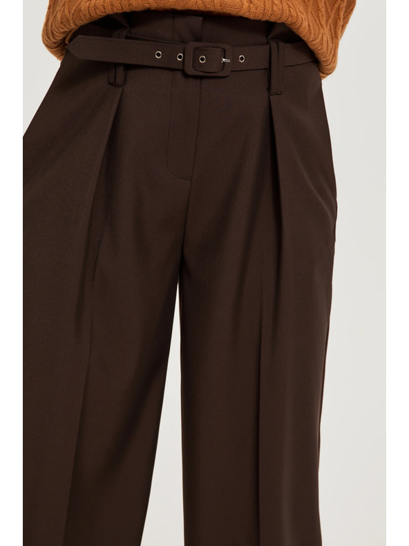 Moodo Smeđe hlače s teksturom i pojasom Moodo