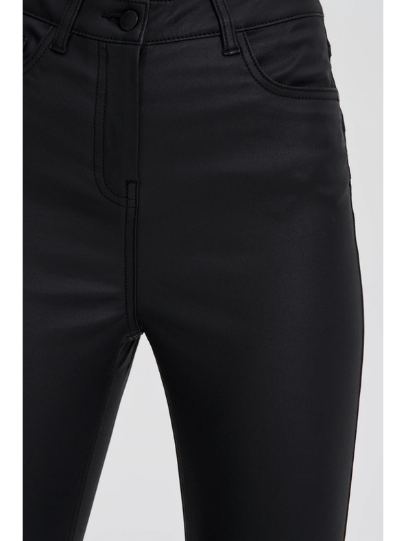 Moodo Voskane crne hlače Moodo