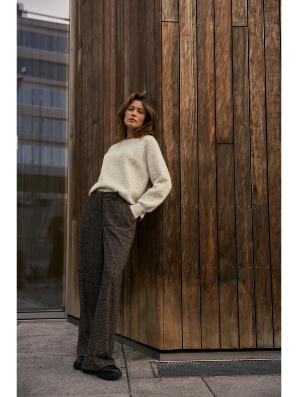 Moodo Smeđe karaste hlače Moodo