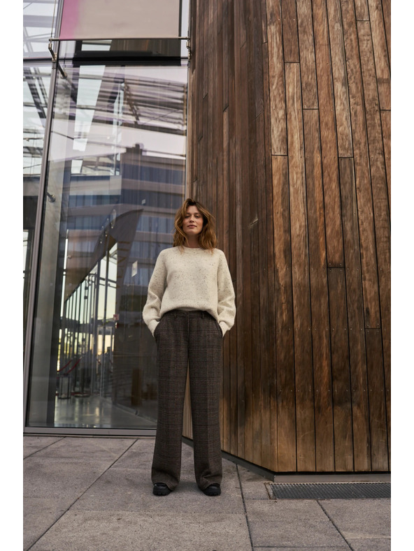 Moodo Smeđe karaste hlače Moodo