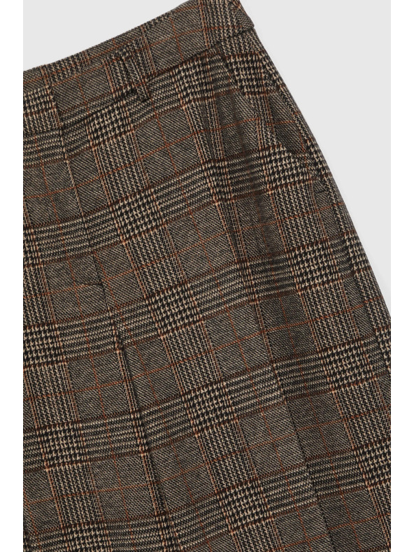 Moodo Smeđe karaste hlače Moodo