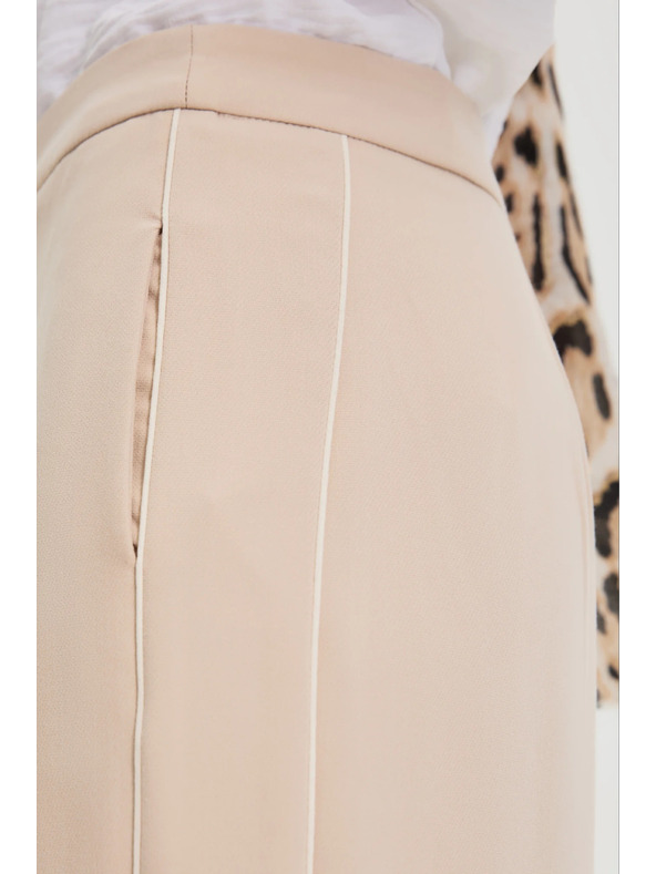 Moodo Glatke hlače bež boje Moodo