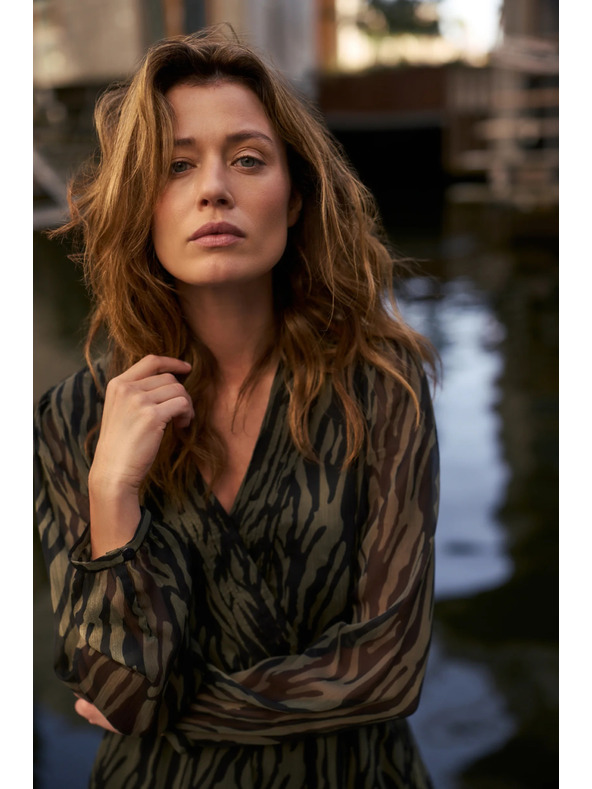 Moodo Maslinaste haljine sa životinjskim uzorkom Moodo