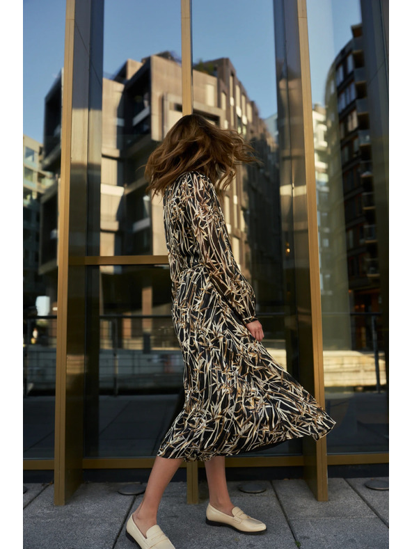 Moodo Crne haljine s biljnim uzorkom i pojasom Moodo