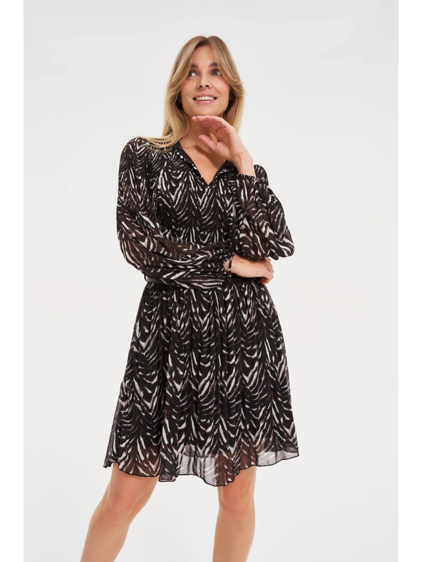 Moodo Smeđe haljine s pojasom Moodo