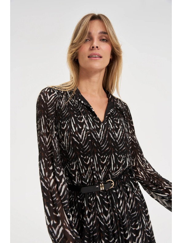 Moodo Smeđe haljine s pojasom Moodo