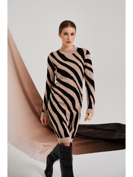 Moodo Uske bež haljine Moodo