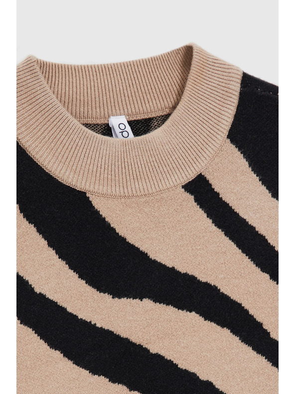 Moodo Uske bež haljine Moodo