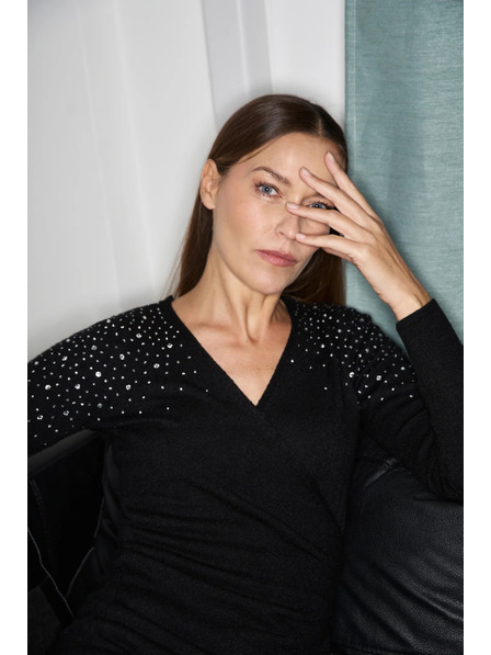 Moodo Uske crne haljine s ukrasnim detaljima Moodo