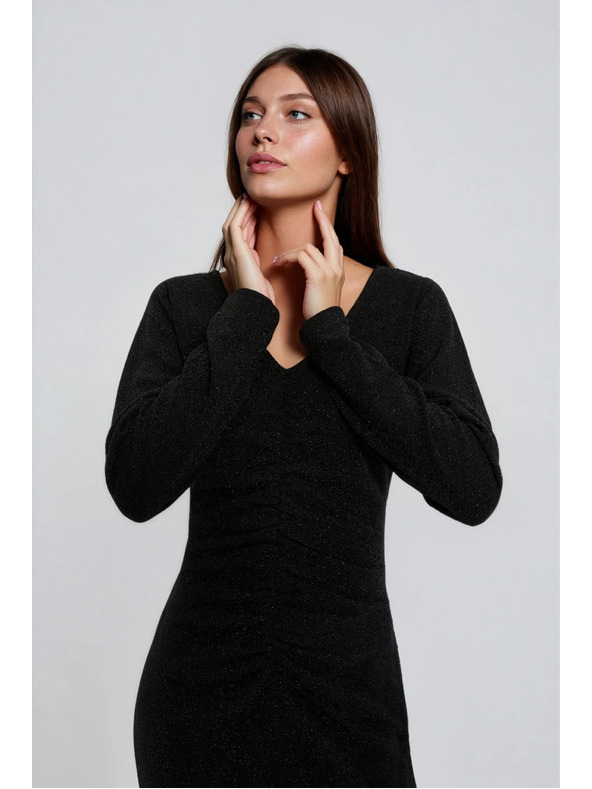 Moodo Uske crne haljine Moodo