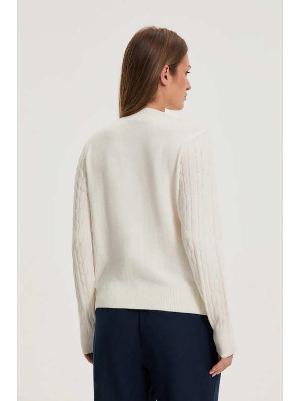 Moodo Pulover s ukrašenim pletenjem ecru Moodo