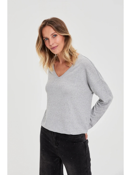 Moodo Sivi pulover s V-izrezom Moodo