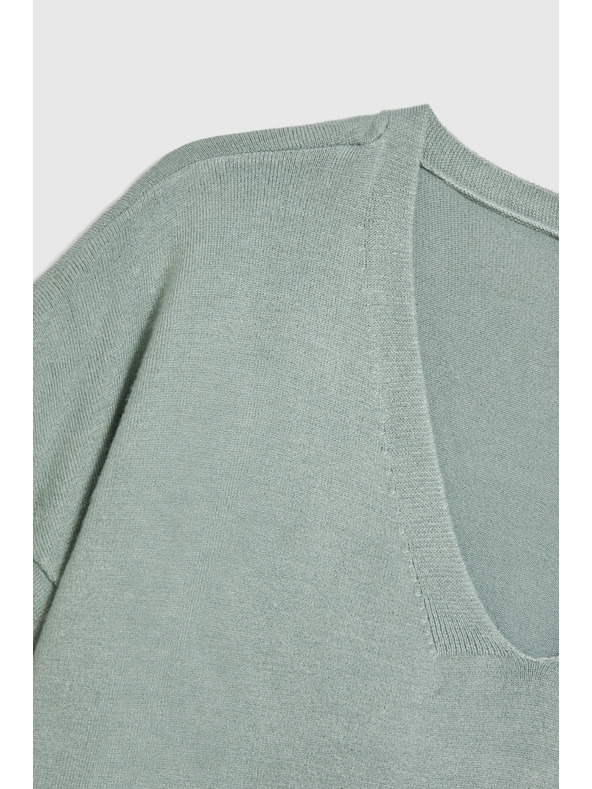 Moodo Maslinasti džemper s kratkim rukavima Moodo