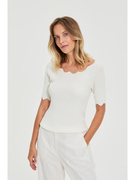 Moodo Uski bijeli džemper Moodo