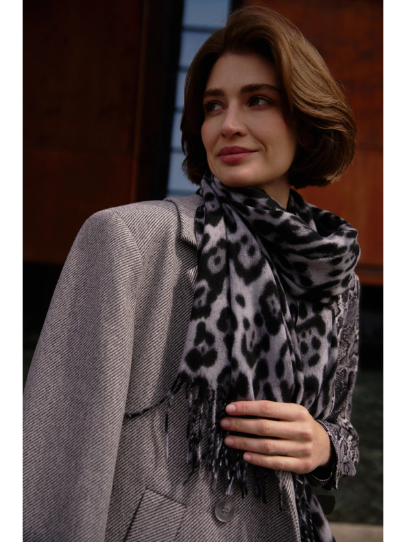 Moodo Šal u leopardjem uzorku sivi Moodo