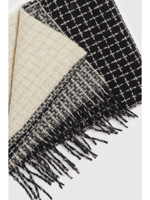 Moodo Šal s resicama crni Moodo