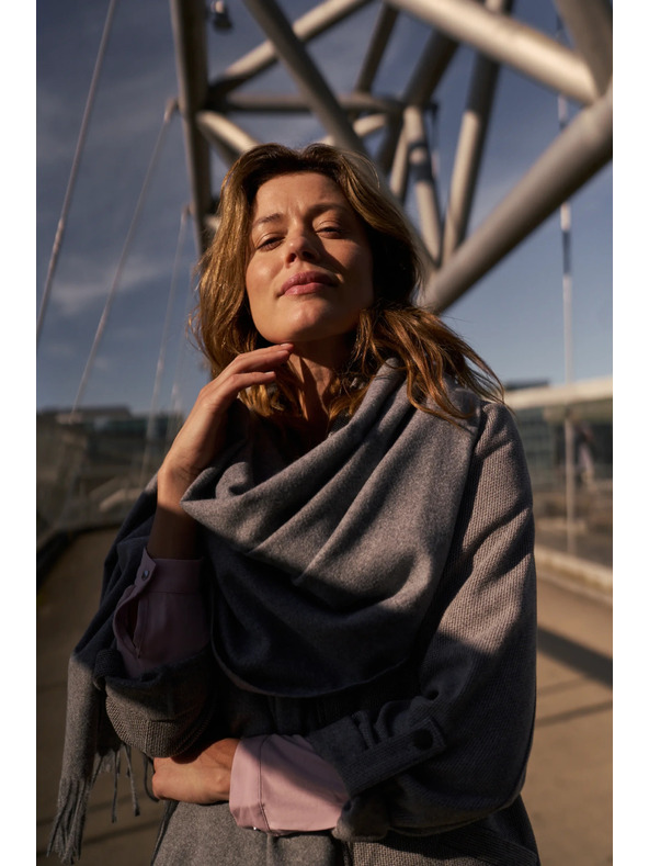 Moodo Šal s resicama sivi Moodo