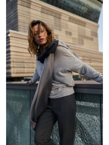 Moodo Sivi šal Moodo