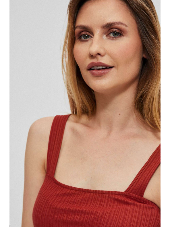 Moodo Rebrasti top na širokim naramenicama rubinski Moodo
