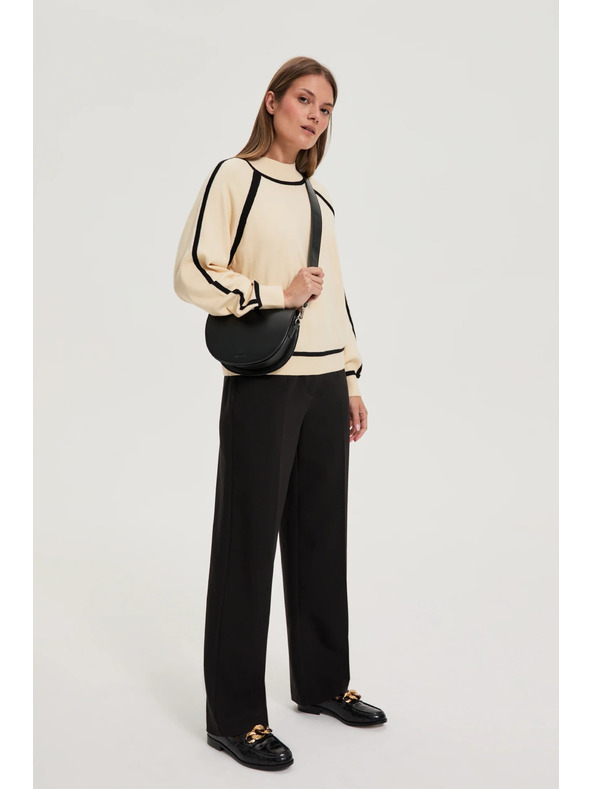 Moodo Crna crossbody torba Moodo