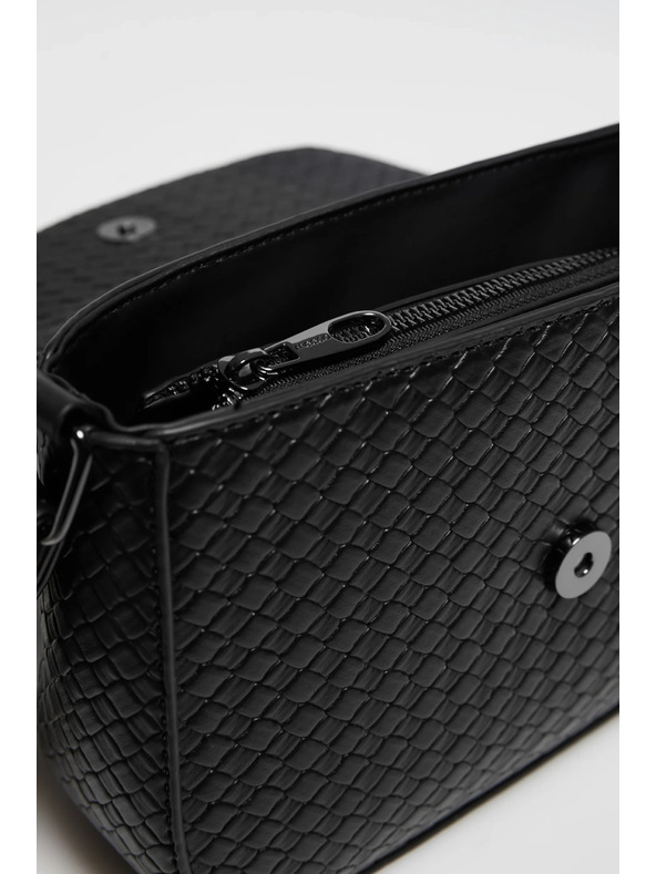 Moodo Mala crna torba preko ramena Moodo