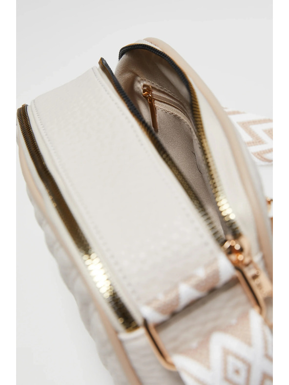 Moodo Bež crossbody torba Moodo