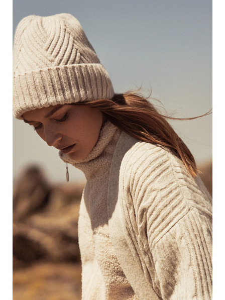 Moodo Topla kapa s primjesom vune bež Moodo