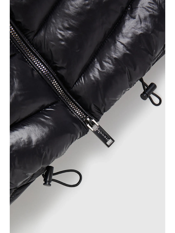 Moodo Prošiveni prsluk na patent crni Moodo