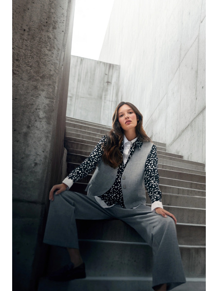 Moodo Elegantni prsluk sivi Moodo