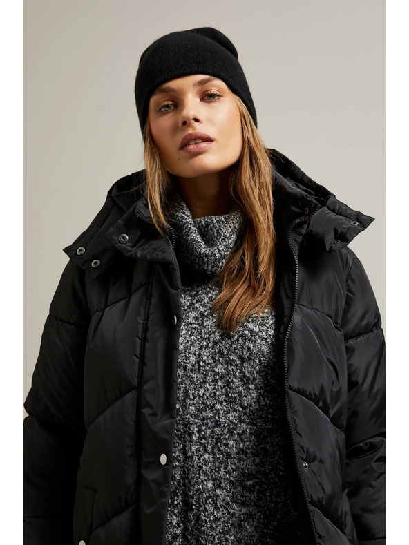 Moodo Duga prošivena jakna s kapuljačom crna Moodo