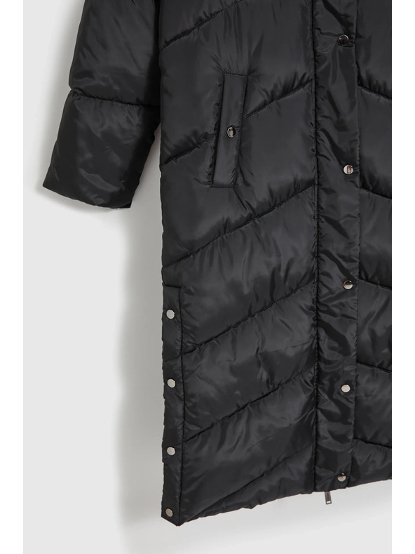 Moodo Duga prošivena jakna s kapuljačom crna Moodo