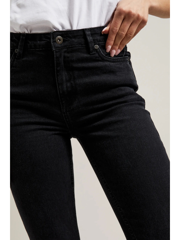 Moodo Glatke crne traperice bootcut kroja Moodo