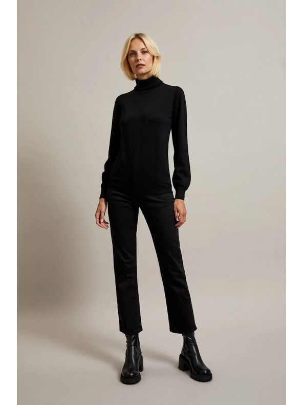 Moodo Crne traperice ravnih nogavica Moodo