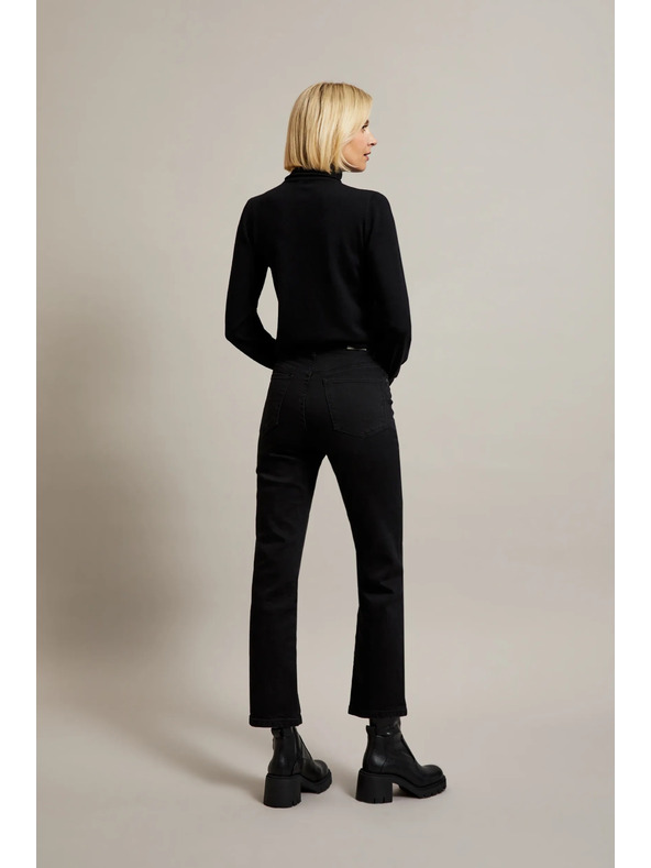 Moodo Crne traperice ravnih nogavica Moodo