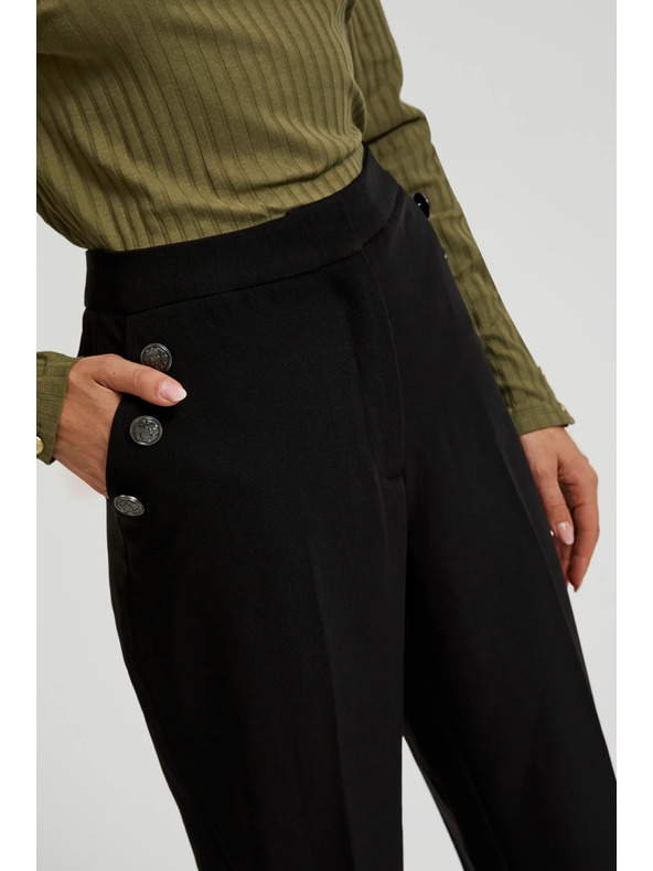 Moodo Crne hlače s dekorativnim gumbima na džepovima Moodo