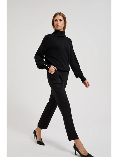 Moodo Elegantne crne hlače s naborima Moodo